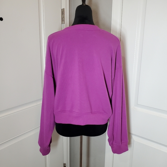 Victoria's Secret Purple Embroidered Crewneck Cropped Sweatshirt Size XL EUC - Picture 4 of 16